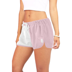 Loves The Ocean White Rose All Over Print Casual Shorts