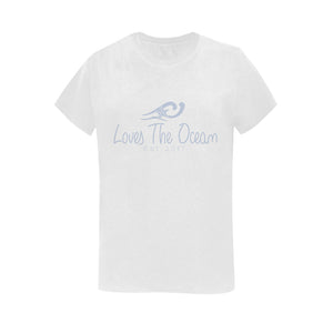 Loves The Ocean White Lightblue T-Shirt